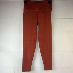 Victoria’s Secret Ribbed Seamless Orange Leggings, Medium